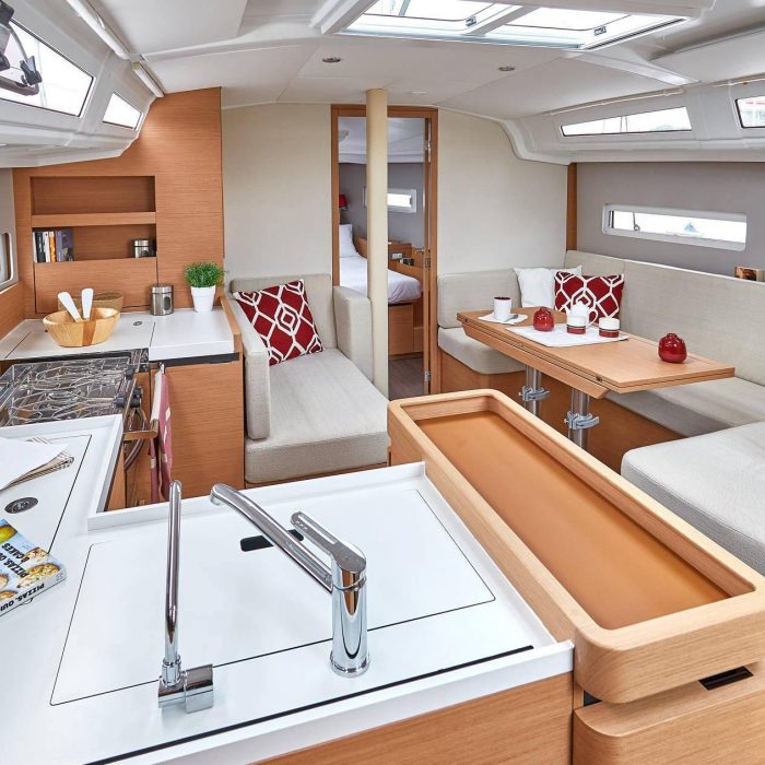 Maminti | Sun Odyssey 410 photo 8