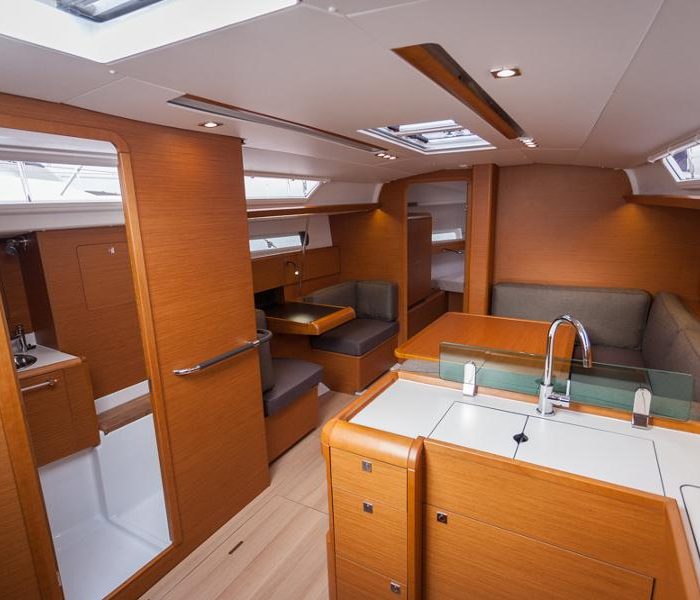 Sunsail 41.1 Classic | Oceanis 411 photo 4