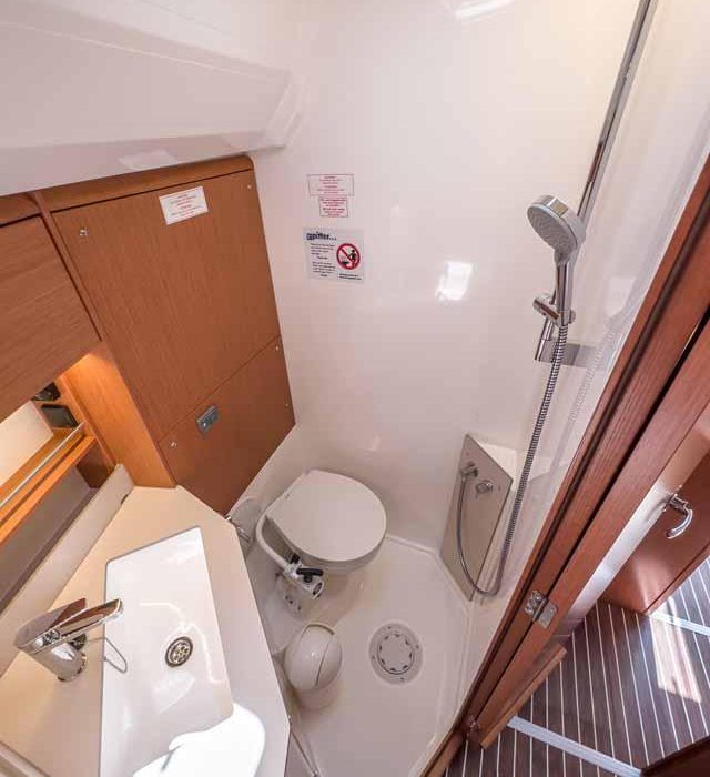 Naos | Bavaria C46 photo 25