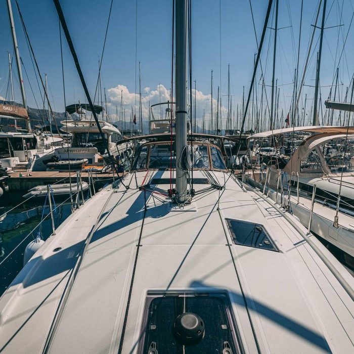 Purr | Sun Odyssey 410 photo 5
