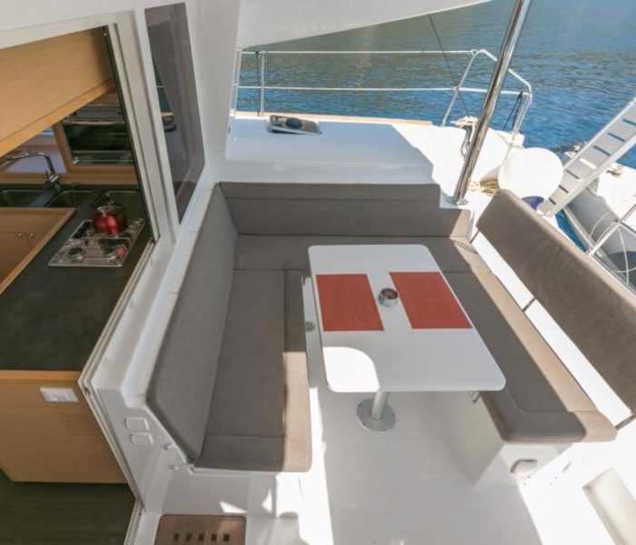 Armonia | Lagoon 400 S2 photo 2