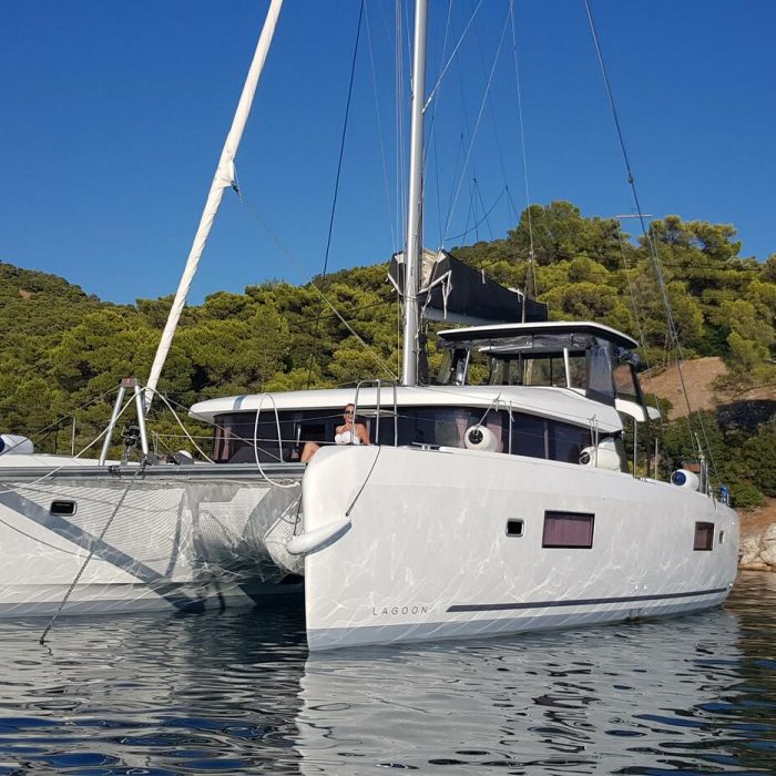 Midas | Lagoon 42 photo 8