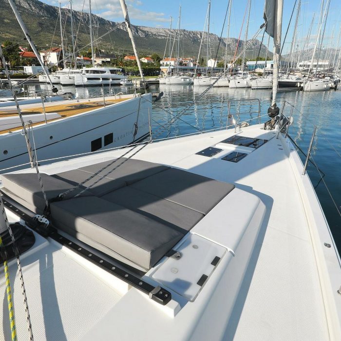Simply The Best | Hanse 548 photo 4