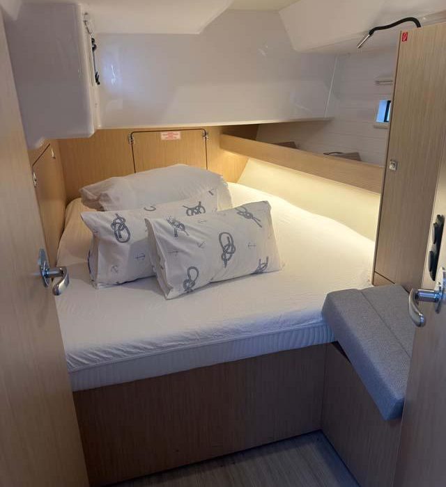 Bravura | Bavaria Voyager 45 photo 17