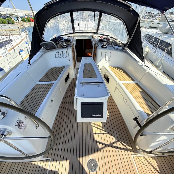 Blue Star II | Oceanis 43 photo 3