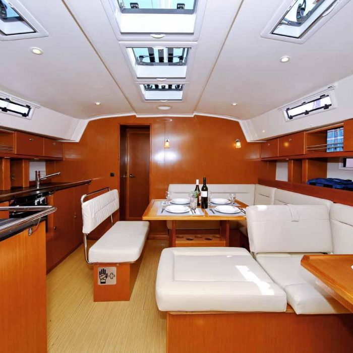 Julia III | Bavaria Cruiser 45 photo 11