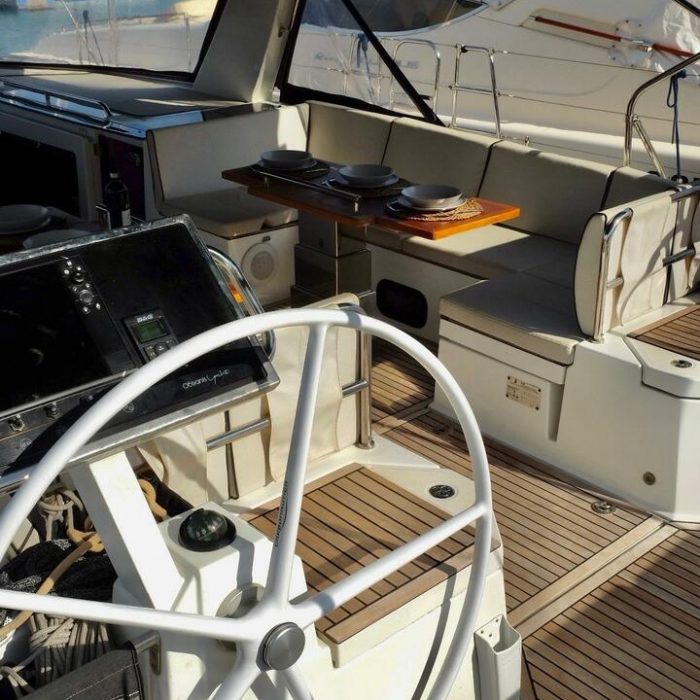 Premium + | Oceanis Yacht 62 photo 2