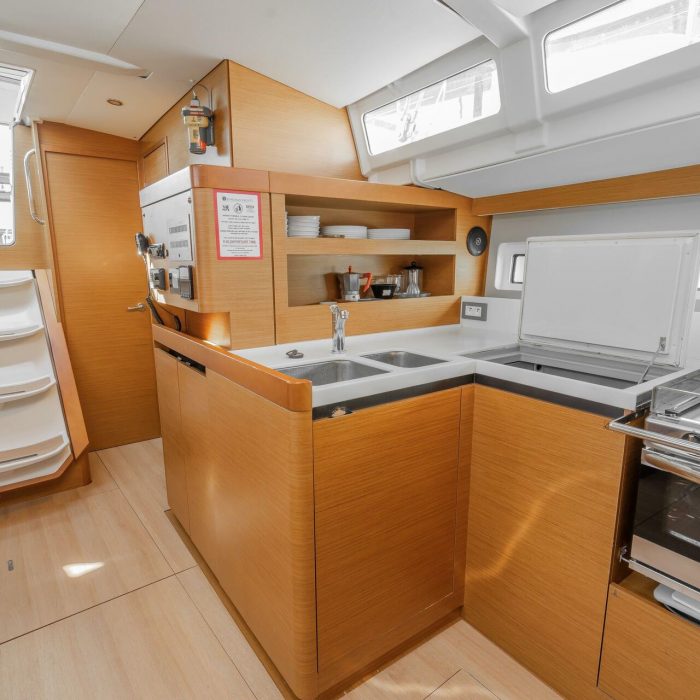 SEA SAFARI | Sun Odyssey 490 photo 7