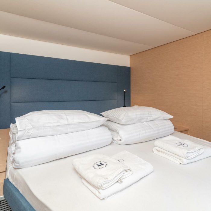 Odysseus | Fountaine Pajot Aura 51 photo 10