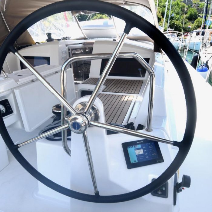 Signum Alfa | Sun Odyssey 440 photo 2