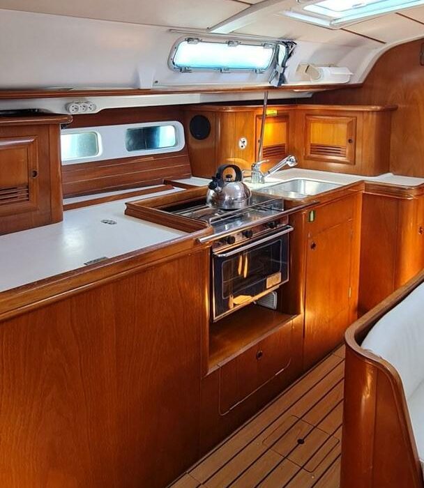 Erika | Oceanis Clipper 411 photo 2