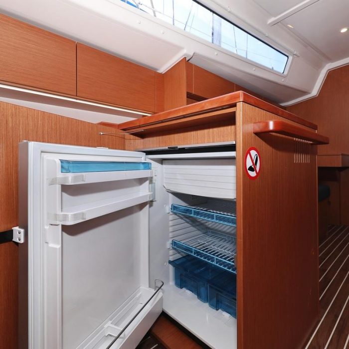 SeaTime | Bavaria C42 photo 17