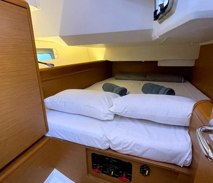 Amelie (Refit 2022) | Sun Odyssey 449 photo 12