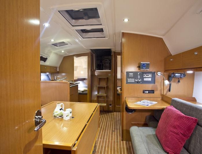 Mystic | Bavaria 36 Cruiser photo 12