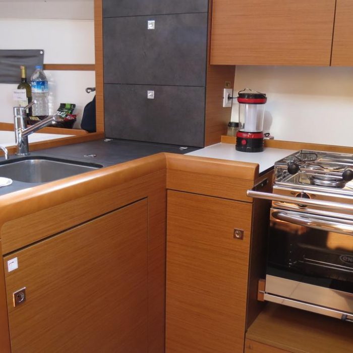 Sarita | Sun Odyssey 349 - 3 cab. photo 21