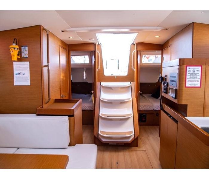 Contigo | Sun Odyssey 490 photo 9