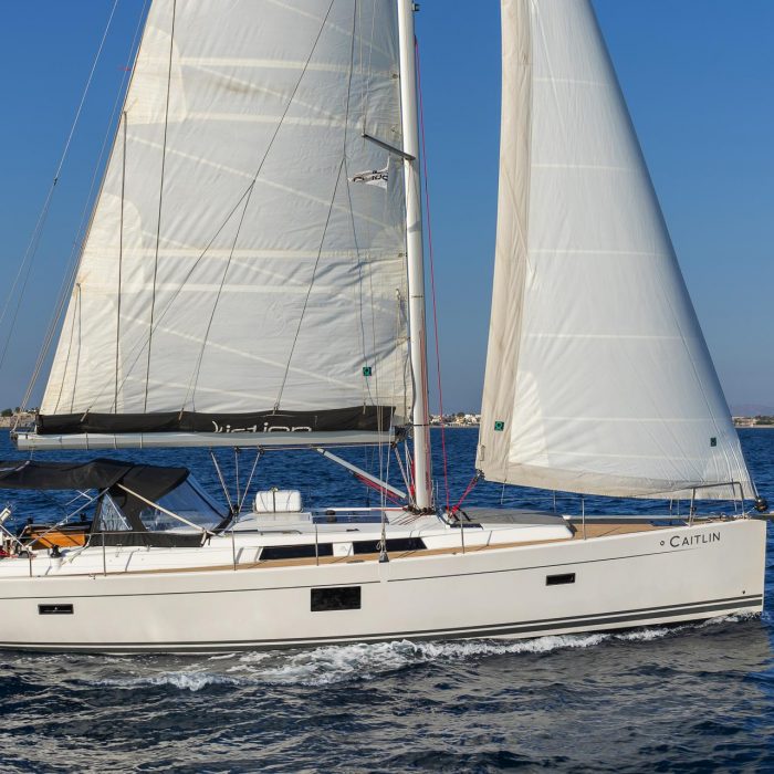 Caitlin of Lorne | Hanse 455 photo 2