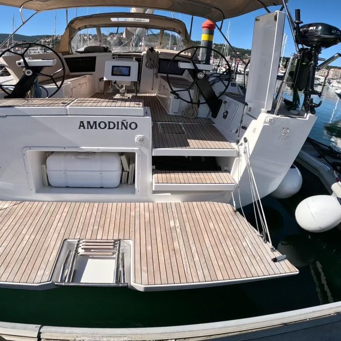 Amodiño | Dufour 430 photo 13