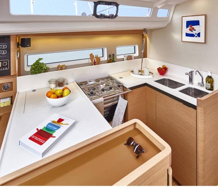 Tolinho | Sun Odyssey 440 photo 20