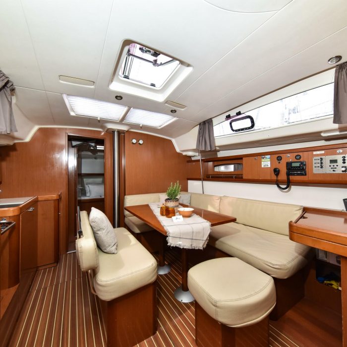 Playmaker | Oceanis 43 photo 18