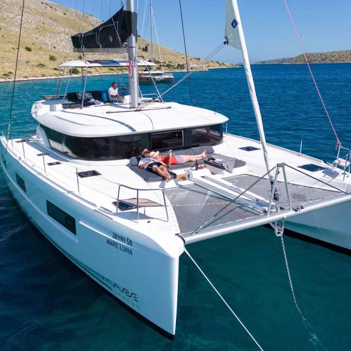 Mare Luna | Lagoon 46 photo 8