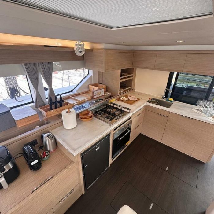 Maui- FIRST CLASS | Lagoon 55 photo 18