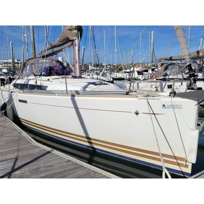 Grenat | Sun Odyssey 379 photo 7