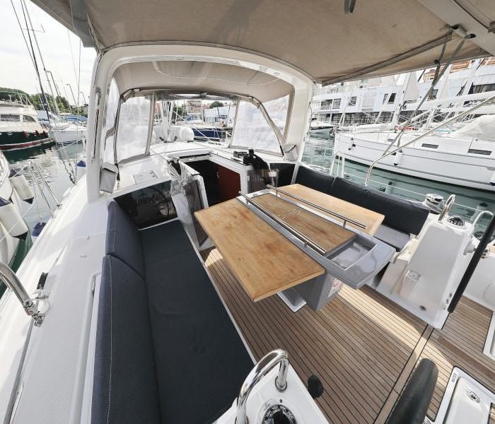 Seven | Oceanis 41.1 photo 25