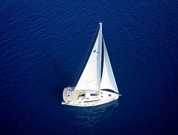MH 59 | Bavaria Cruiser 41 photo 4