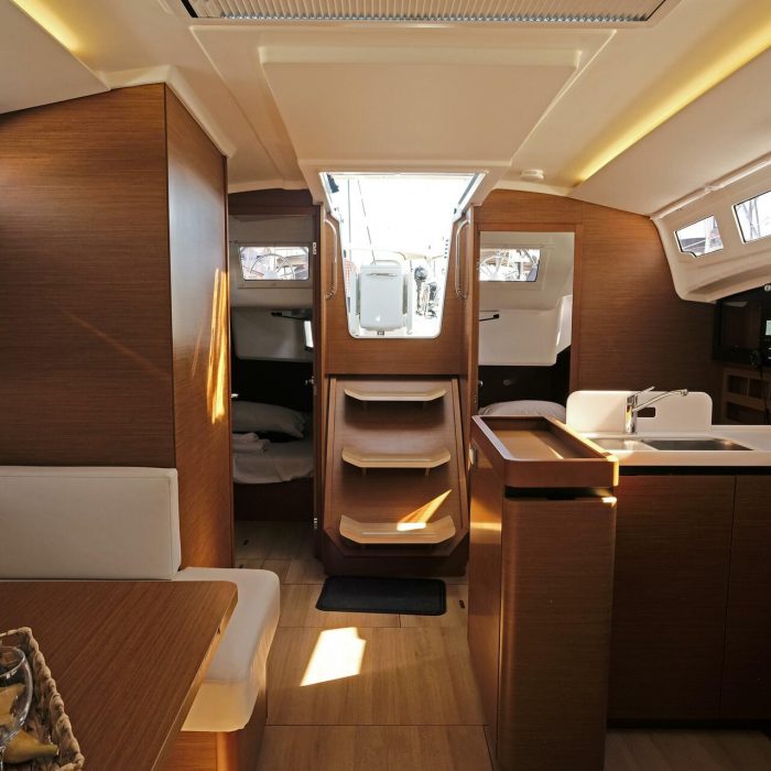Bella Ciao | Sun Odyssey 410 photo 17