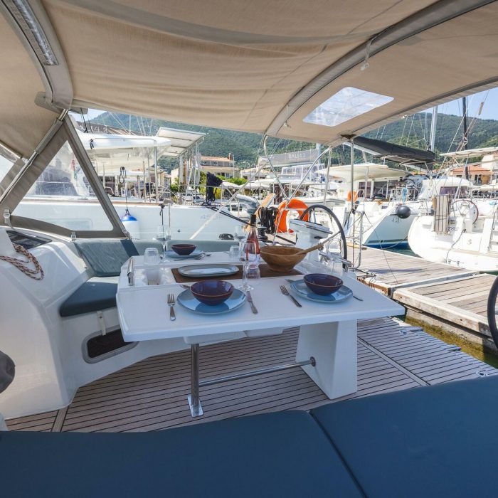 Mercator | Oceanis 37.1 photo 30