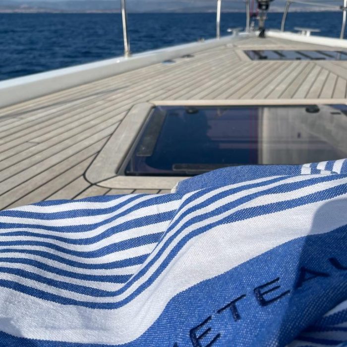 White Bird | Oceanis Yacht 54 photo 21