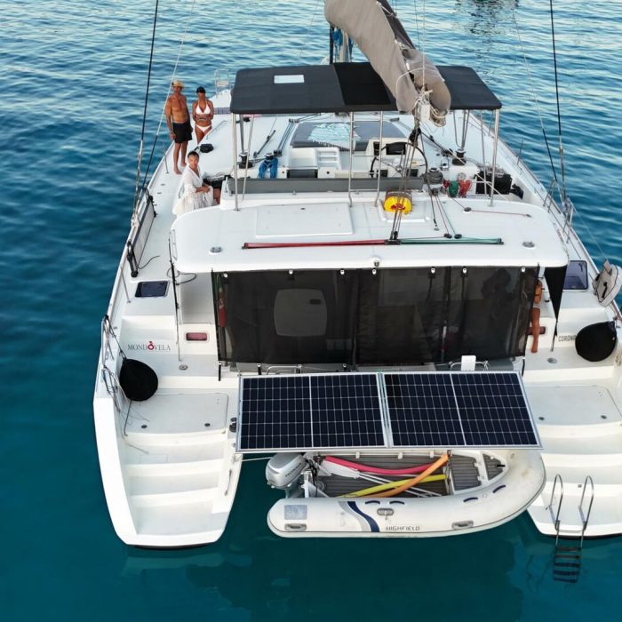 Corona Borealis | Lagoon 450 Fly photo 2