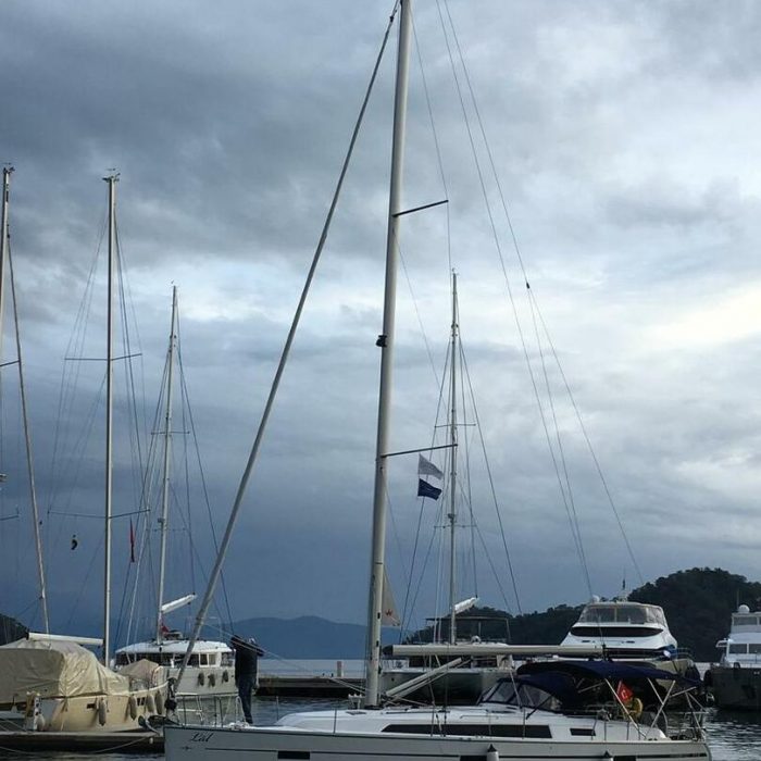 Lal | Bavaria Cruiser 41 photo 5