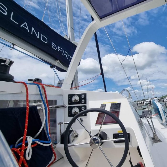 Kaya | Island Spirit 410 photo 2