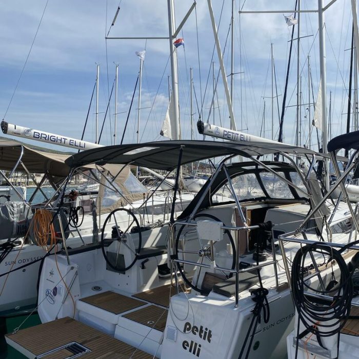 petit elli | Sun Odyssey 349 - 3 cab. photo 2