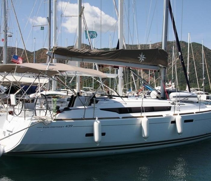 Code | Sun Odyssey 439 photo 6