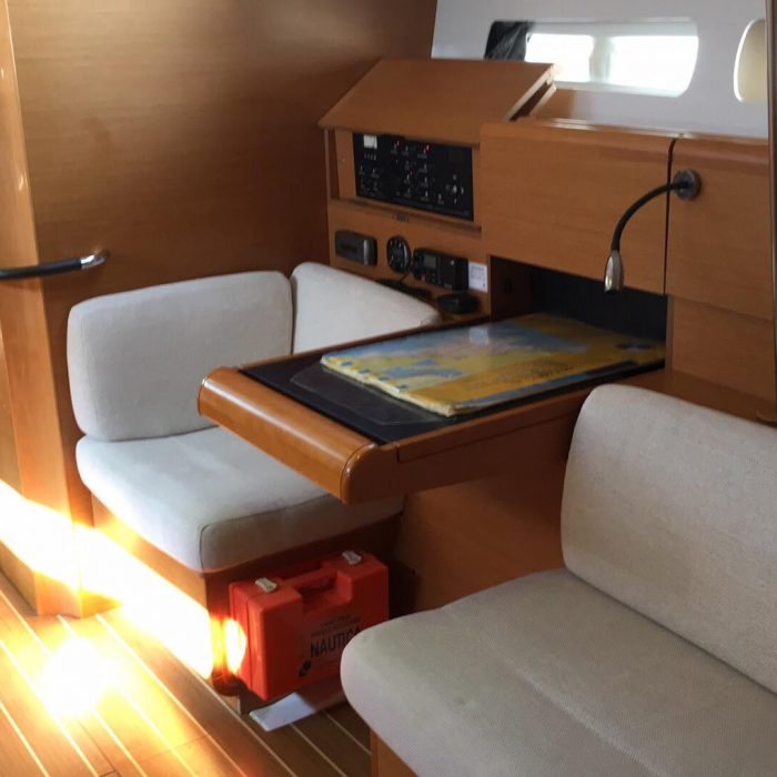 Kontiki | Sun Odyssey 439 photo 11