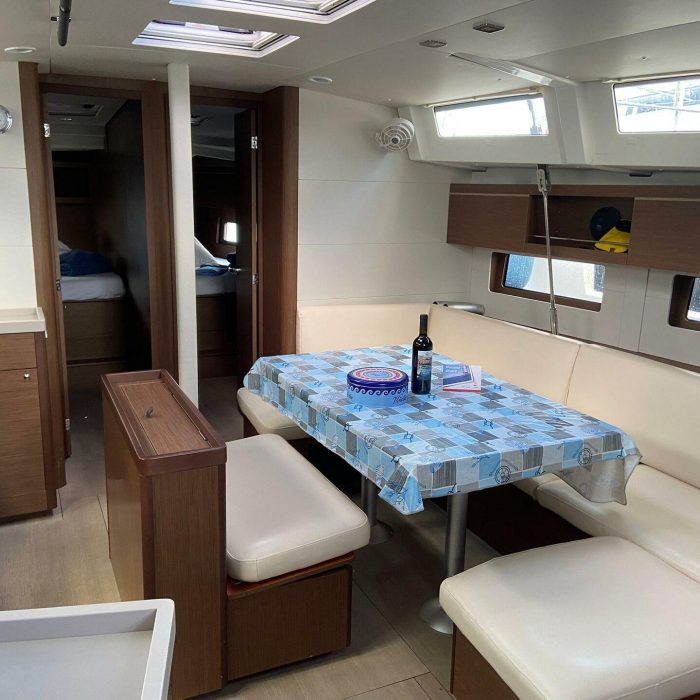 Valvento | Oceanis 46.1 photo 10