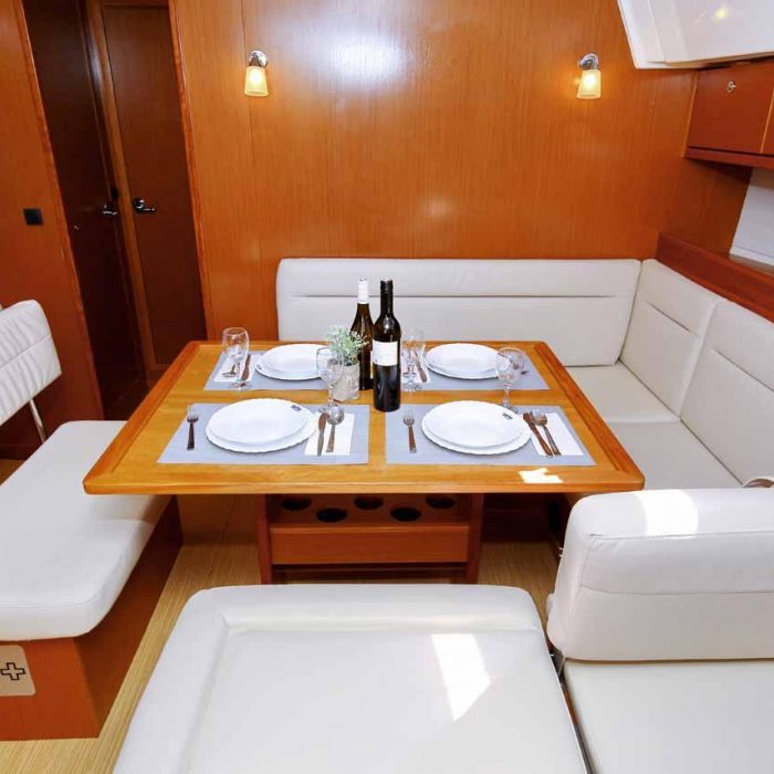Julia III | Bavaria Cruiser 45 photo 10