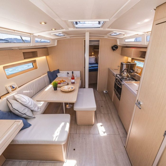 Mercator | Oceanis 37.1 photo 34