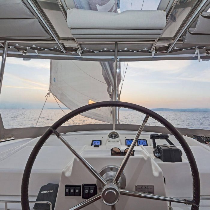 Mystique I photo 26