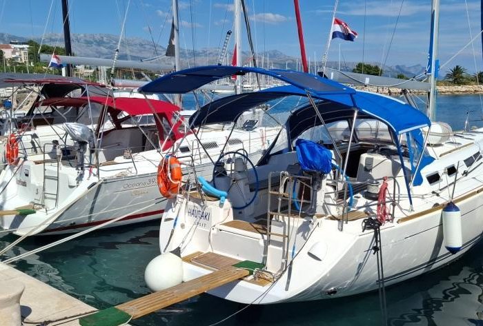 Hauraki (refit: 2025, new engine and solar panels) photo 28