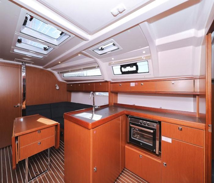 Lupe | Bavaria Cruiser 37 photo 62