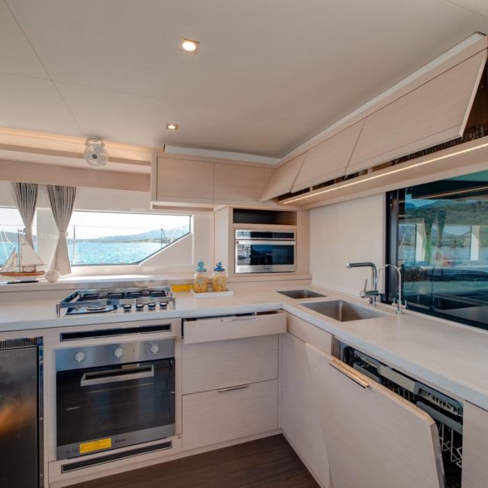 Zeri - FIRST CLASS | Lagoon 55 photo 33