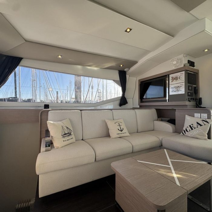 Maeva | Fountaine Pajot Aura 51 photo 14