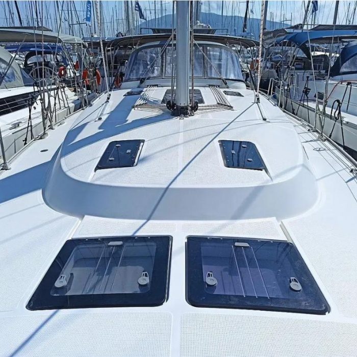Saffron | Bavaria Cruiser 45 photo 14