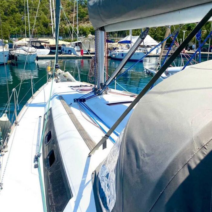 Smyrna | Oceanis 34 photo 3