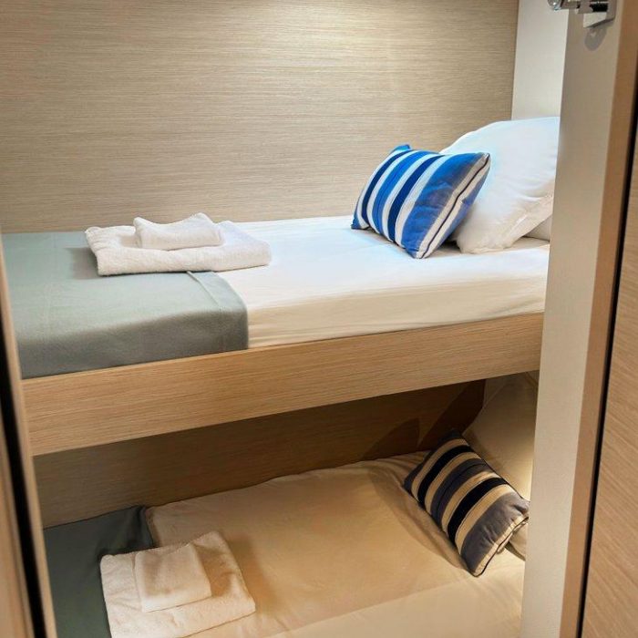 Angara | Fountaine Pajot Tanna 47 photo 29