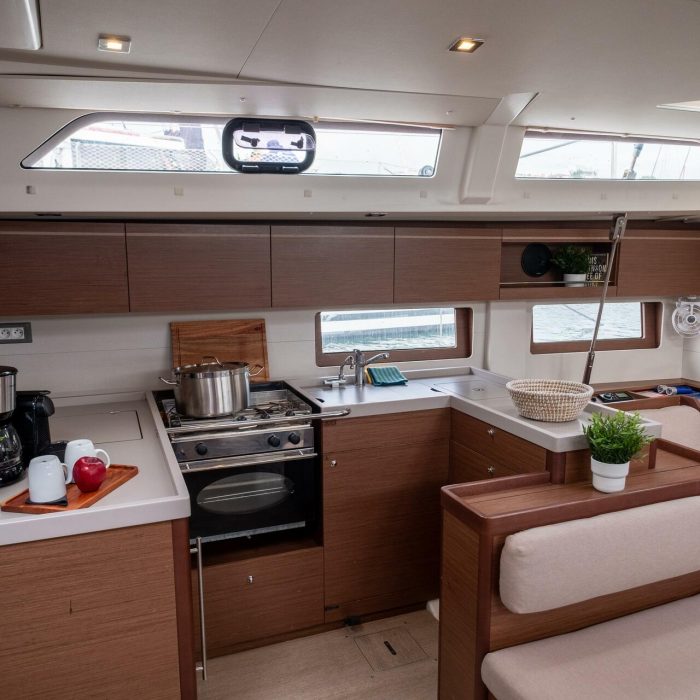 Aloha | Oceanis 51.1 photo 33